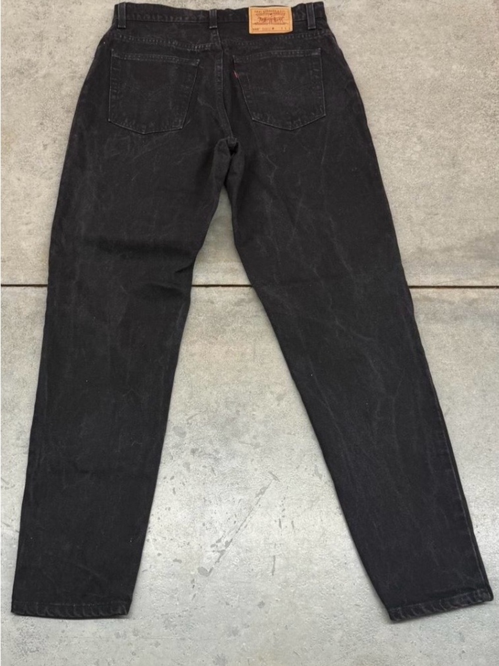 VTG Levi’s 550 Women’s Jeans Size 14 Black Washed Denim Relaxed Fit Tapered